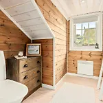9 Person In Tatil Evi